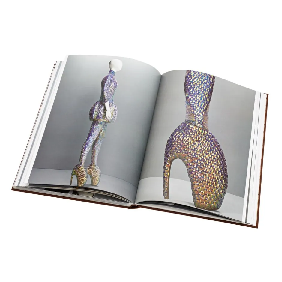 Clearance Alexander McQueen: Savage Beauty Coffee Table Books|Fashion