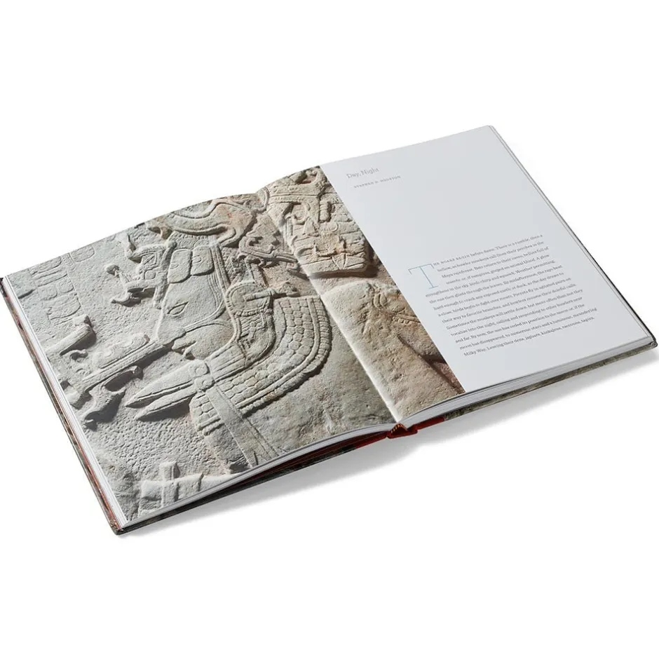 Clearance Lives of the Gods: Divinity in Maya Art Met Publications|Exhibition Catalogues