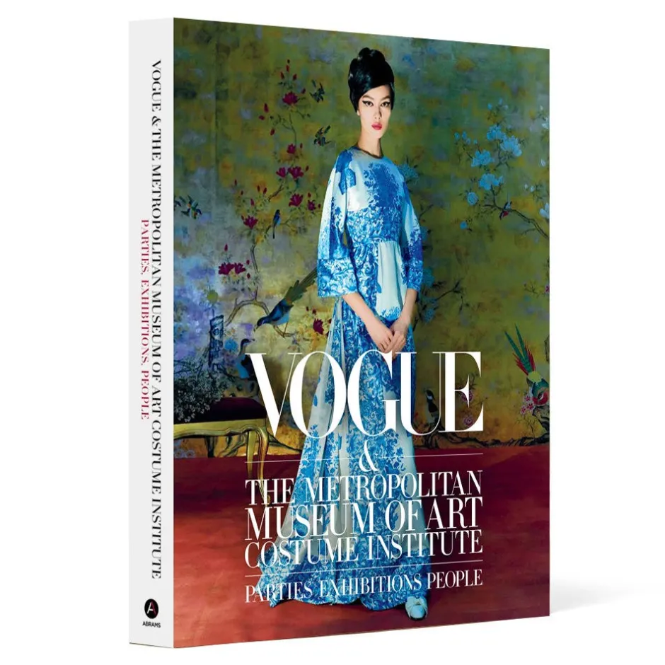 Online Vogue & The Metropolitan Museum of Art Costume Institute Coffee Table Books|Fashion